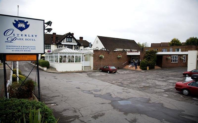 Oyo Osterley Park Hotel Isleworth Exterior foto